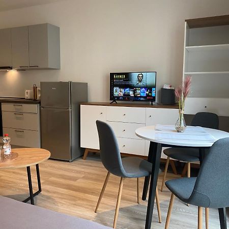 Einraumapartment-Top Lage, Modern! Leipzig Bagian luar foto